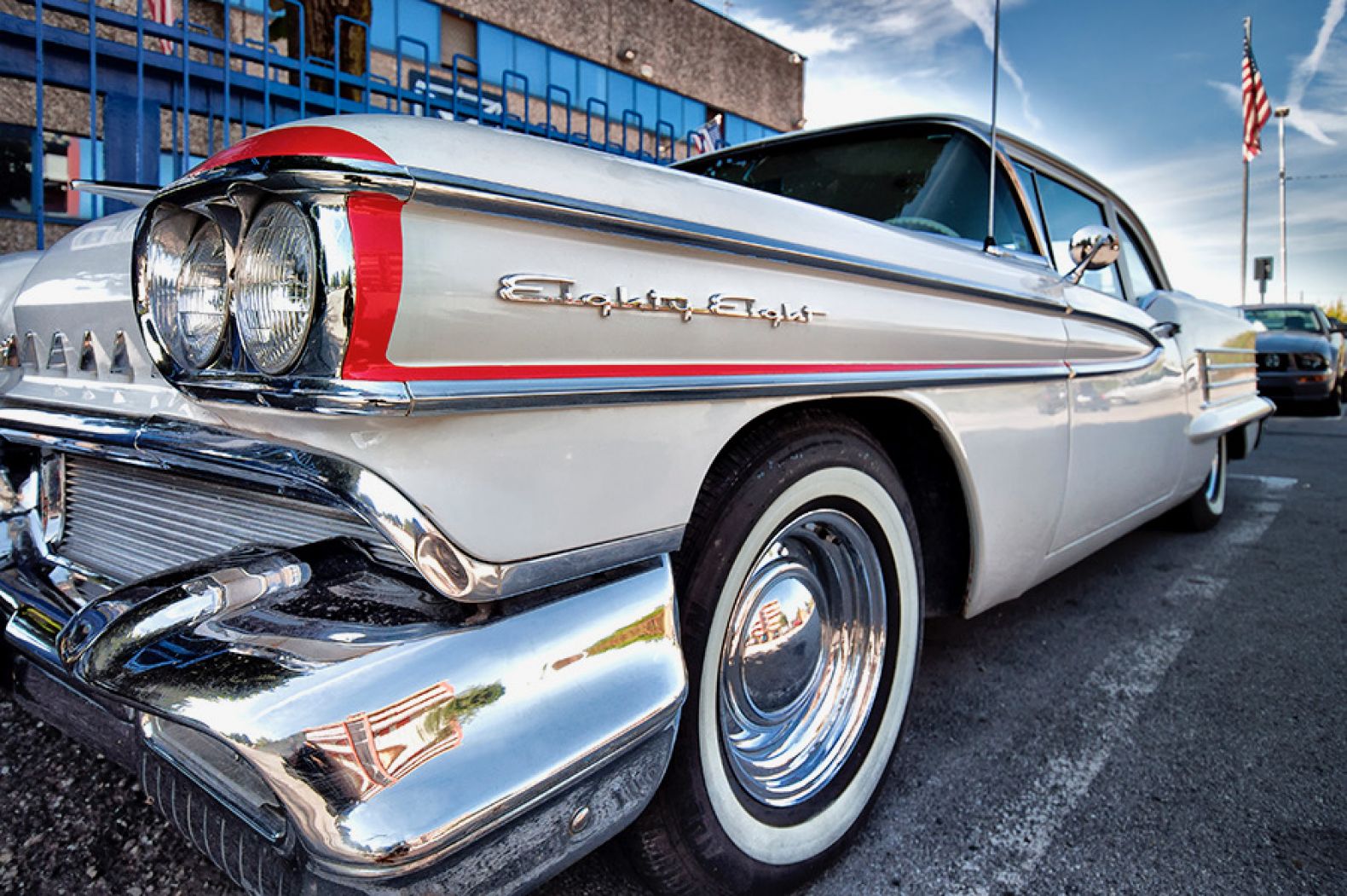 1958 Oldsmobile Dynamic 88 2013 09 04 Franco Sinatra 00.jpg